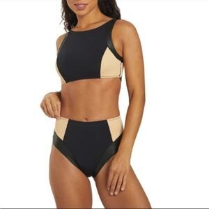 Rip Curl Black and Tan Sporty Bikini Set